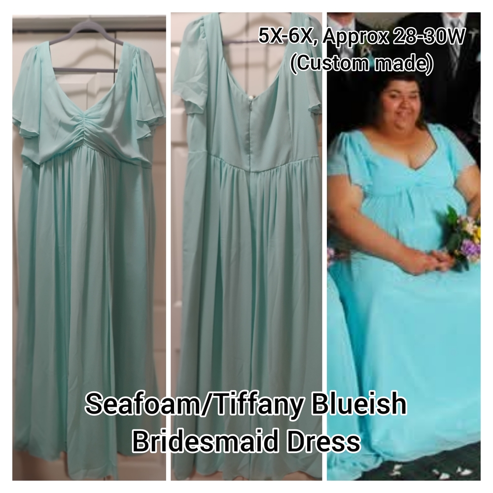 Green and Blue Maxi Gown with Sweetheart Neckline and Flutter Sleeves